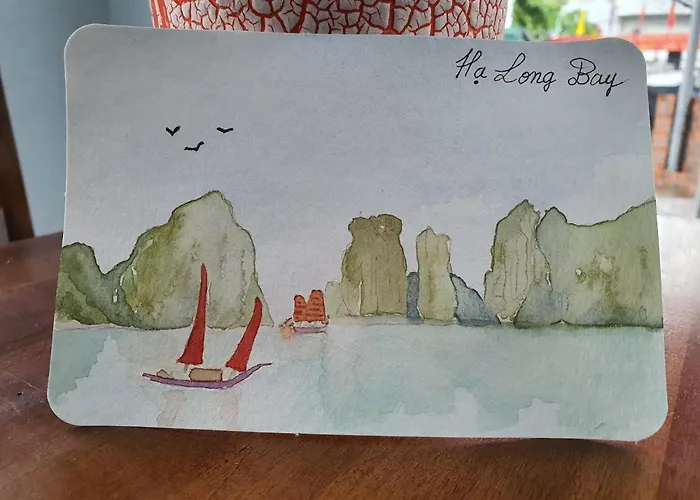 Nha Xanh * Ha Long